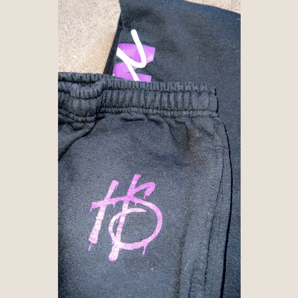 Hayden Summerall Sweatpants - Picture 2 of 3